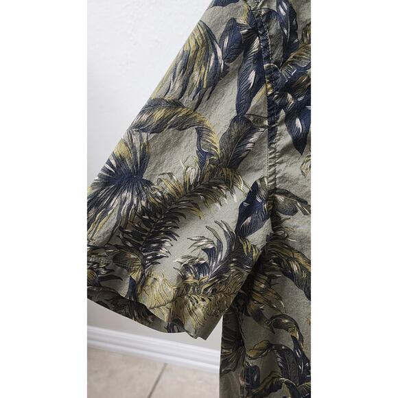 H&M Hawaiian Button Up Shirt Size M Short Sleeve 100% Cotton Palm Leaf Pattern - Picture 4 of 5